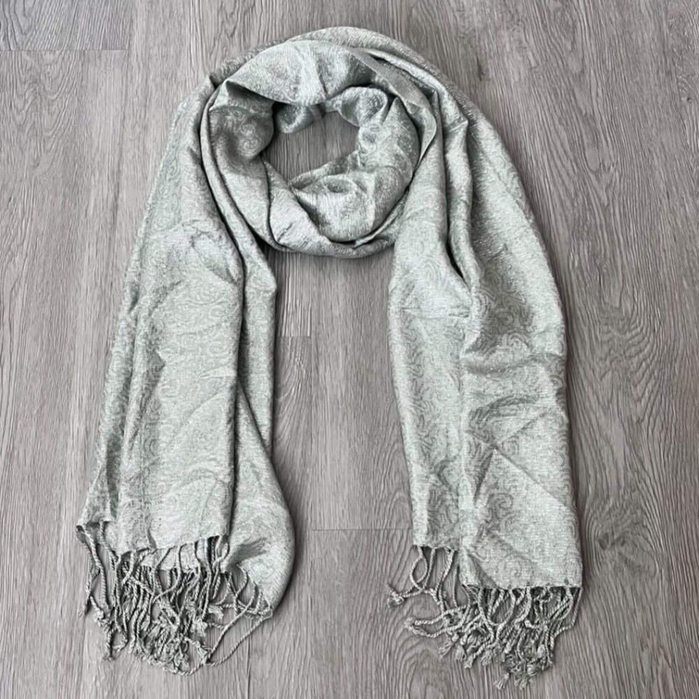 (NWT) Collection XIIX Women's Shimmer/Metallic Evening Wrap/Scarf, Silver/Olive